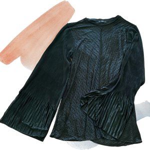 Zara's Black Top